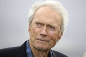 Clint Eastwood imparável-us-camoestv